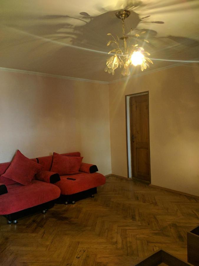 Your Hostel Tbilisi Luaran gambar